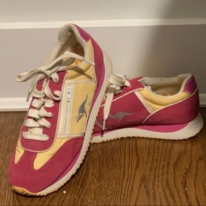 Pink and yellow vintage KangaROOS sneakers!